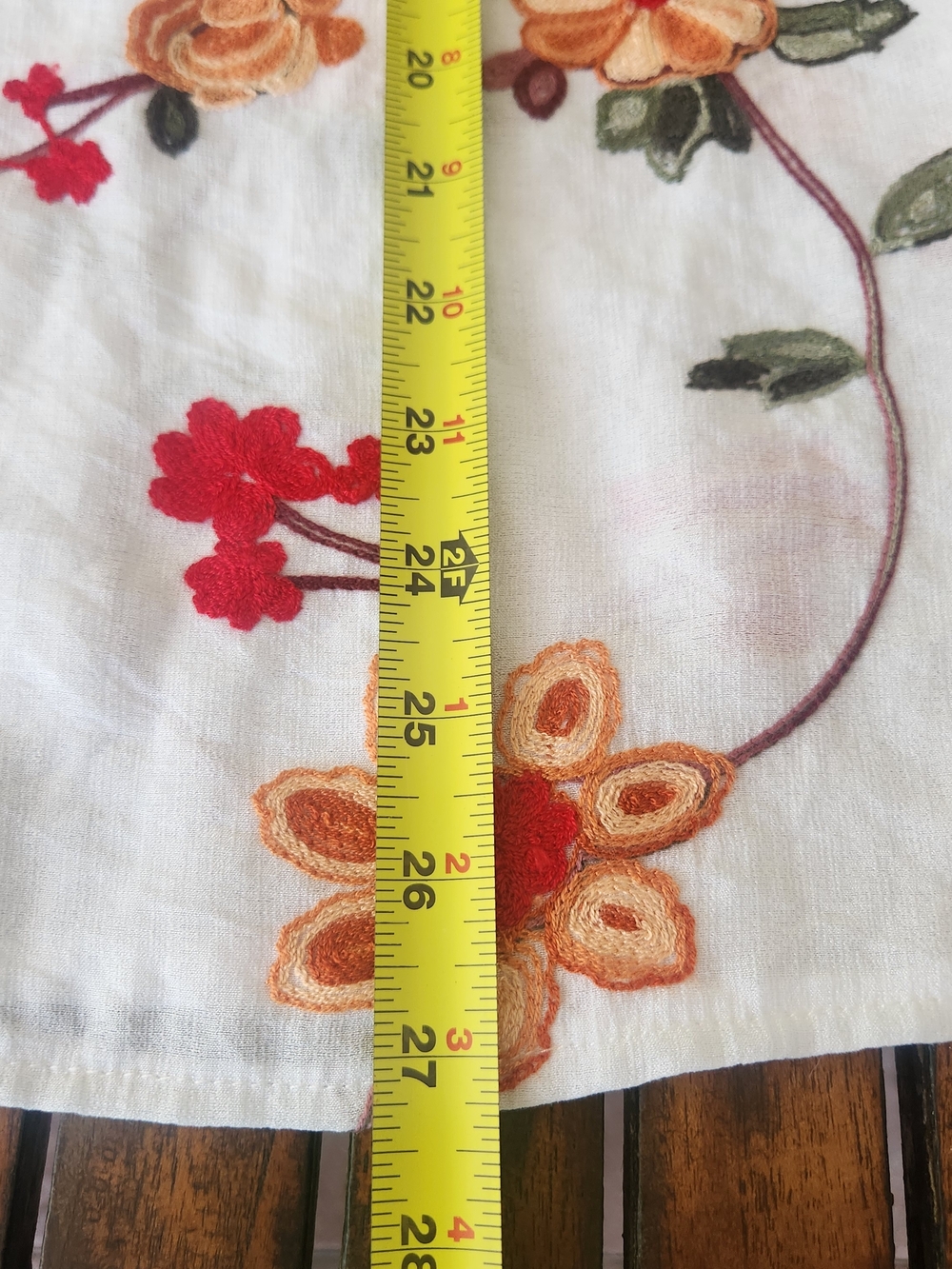 Women's Anna & Rose White Floral Embroidered Button-Front Blouse Size Large - Picture 10 of 13